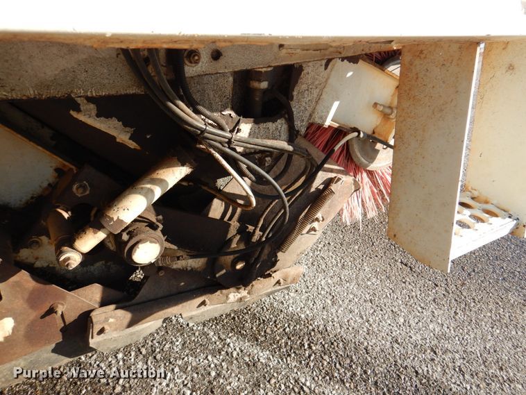 image for item DK1275 1999 Elgin Pelican Series P  sweeper