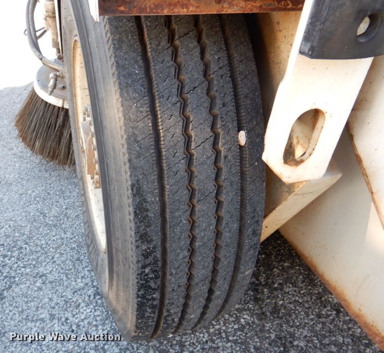 image for item DK1275 1999 Elgin Pelican Series P  sweeper