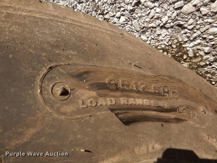 image for item DK1275 1999 Elgin Pelican Series P  sweeper