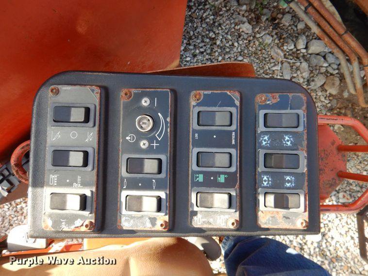 image for item DK1278 2005 Ditch Witch JT2720  all terrain directional boring unit