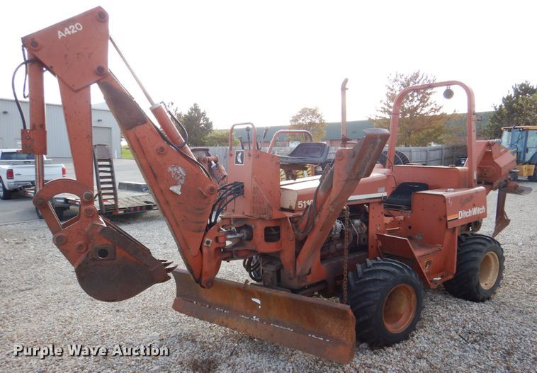 image for item DK1279 1993 Ditch Witch 5110  cable plow