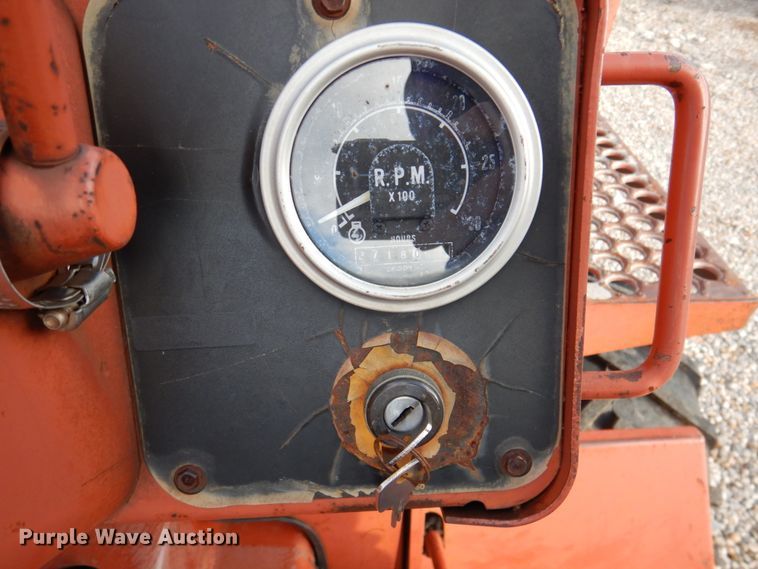 image for item DK1279 1993 Ditch Witch 5110  cable plow