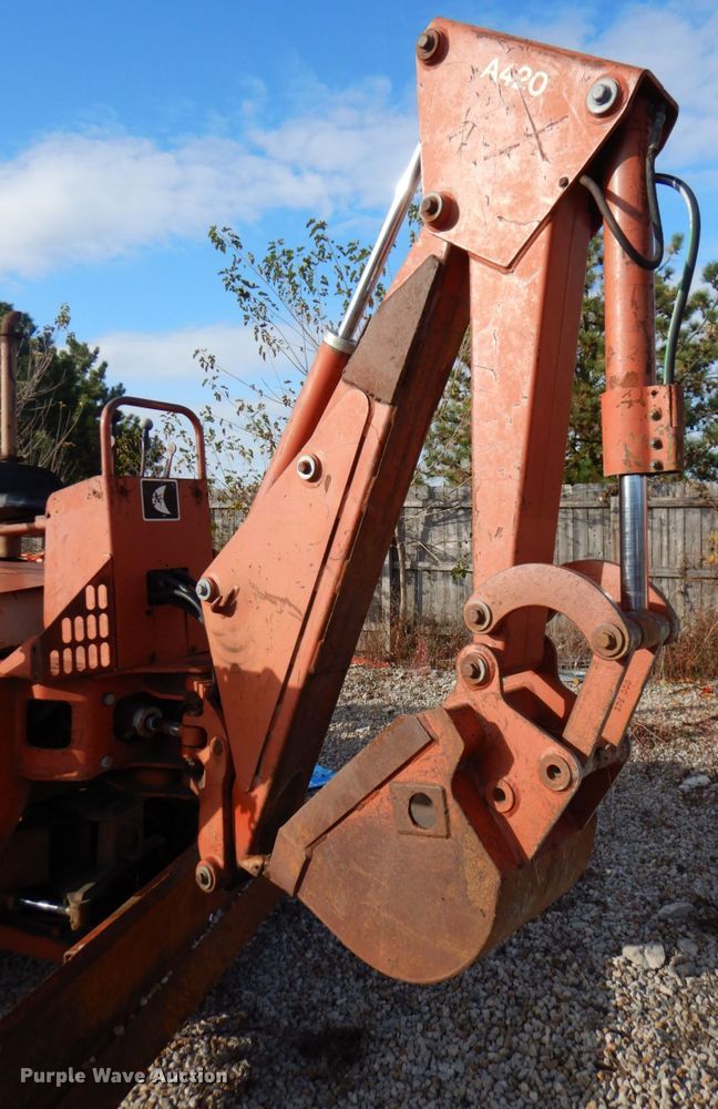 image for item DK1279 1993 Ditch Witch 5110  cable plow