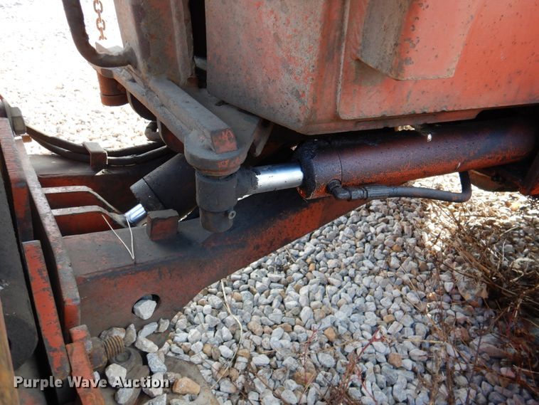 image for item DK1279 1993 Ditch Witch 5110  cable plow