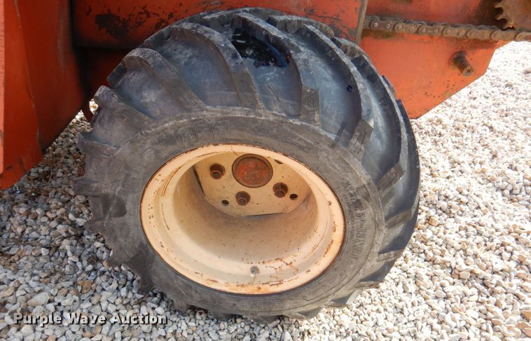 image for item DK1279 1993 Ditch Witch 5110  cable plow