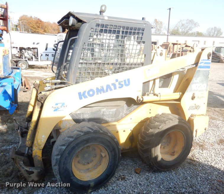 image for item DK1338 2004 Komatsu SK1020T  skid steer loader