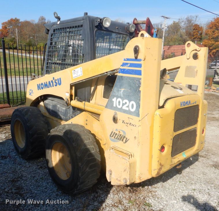 image for item DK1338 2004 Komatsu SK1020T  skid steer loader