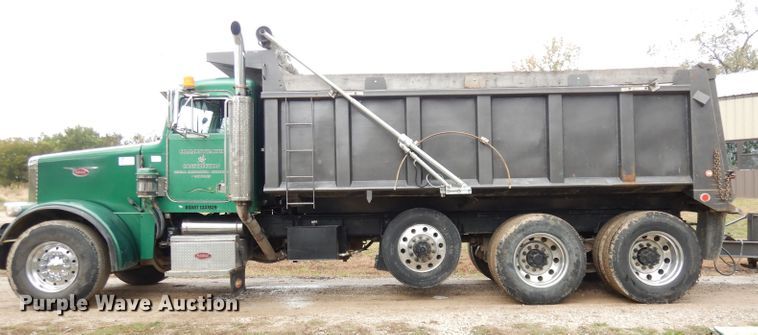 image for item DK3106 1995 Peterbilt 357  dump truck