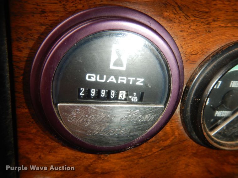 image for item DK3106 1995 Peterbilt 357  dump truck