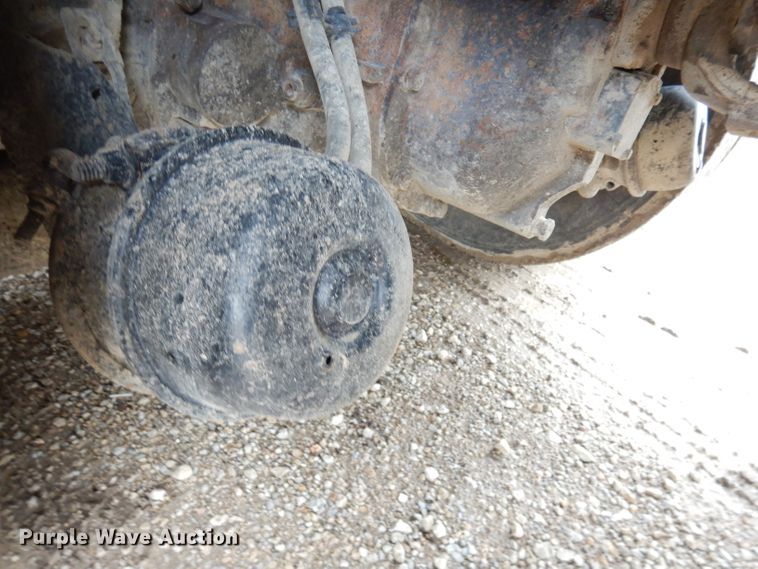 image for item DK3106 1995 Peterbilt 357  dump truck