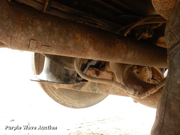 image for item DK3106 1995 Peterbilt 357  dump truck