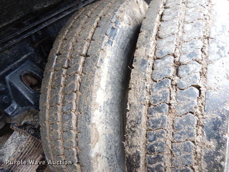 image for item DK3106 1995 Peterbilt 357  dump truck