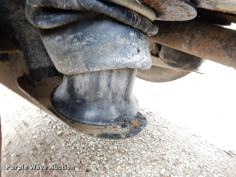 image for item DK3106 1995 Peterbilt 357  dump truck