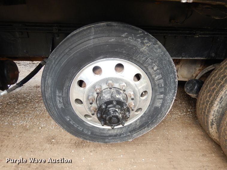 image for item DK3106 1995 Peterbilt 357  dump truck