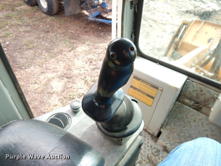 image for item DK3109 2005 Liebherr 622B  track loader