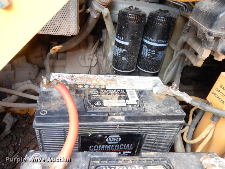 image for item DK3109 2005 Liebherr 622B  track loader