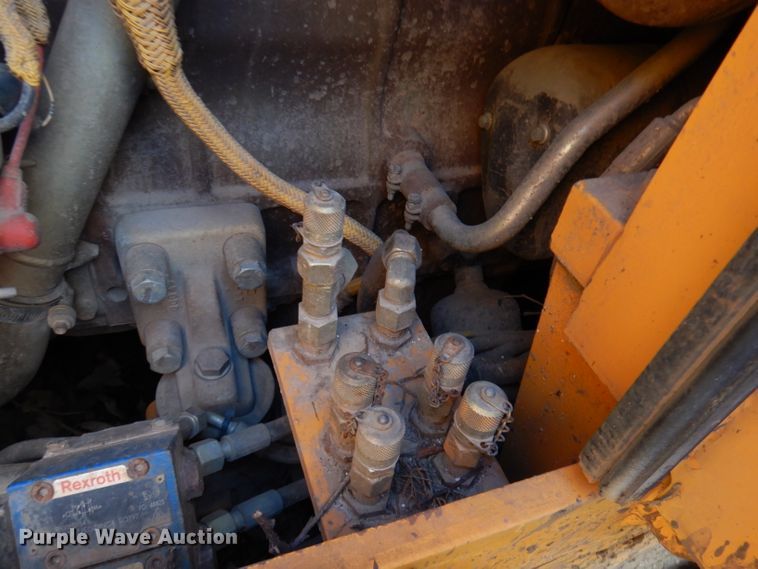 image for item DK3109 2005 Liebherr 622B  track loader