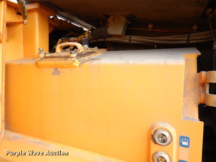 image for item DK3109 2005 Liebherr 622B  track loader