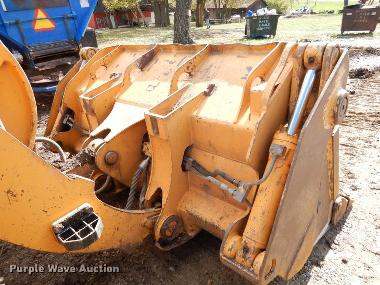 image for item DK3109 2005 Liebherr 622B  track loader