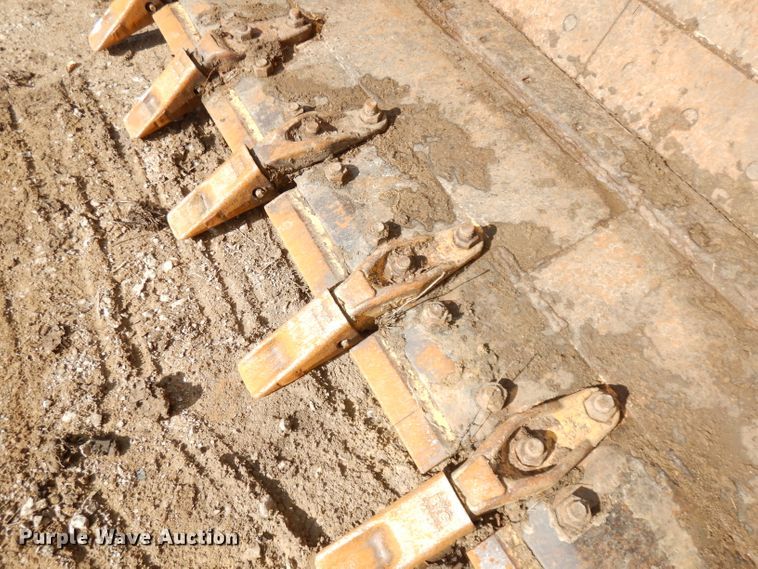 image for item DK3109 2005 Liebherr 622B  track loader