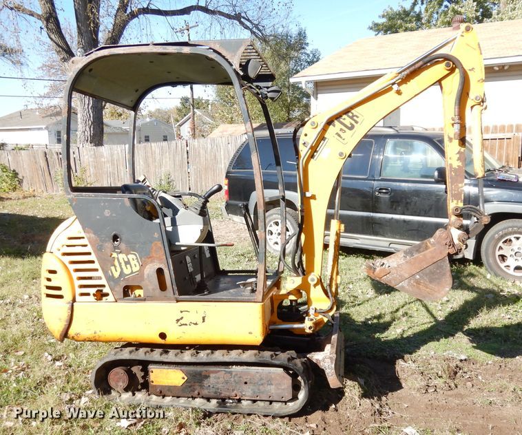 image for item DK3125 2002 JCB 801  mini excavator