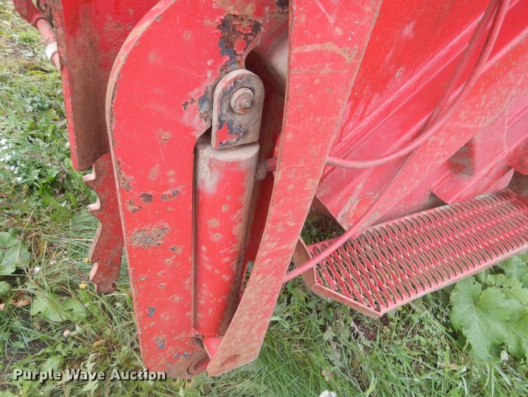 image for item DK3243 2007 International 7500 HT570  refuse truck