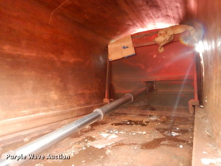 image for item DK3243 2007 International 7500 HT570  refuse truck