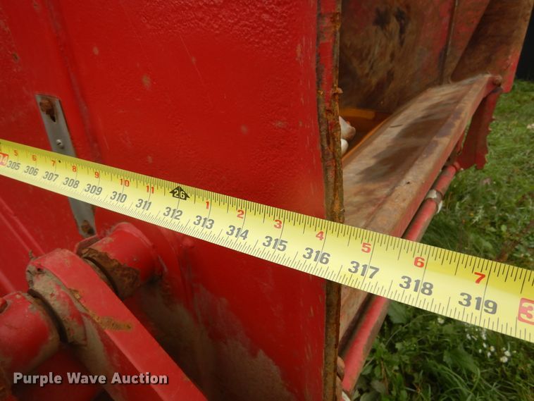 image for item DK3243 2007 International 7500 HT570  refuse truck