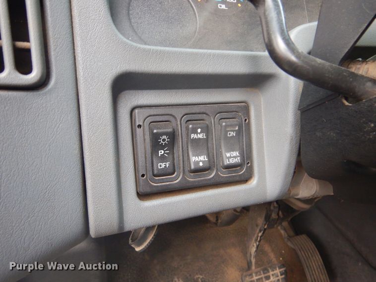 image for item DK3243 2007 International 7500 HT570  refuse truck