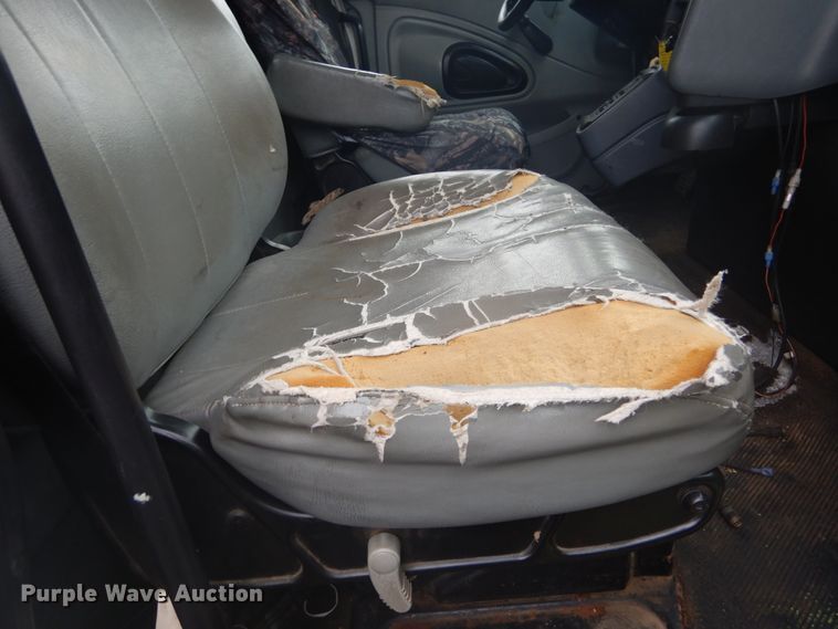 image for item DK3243 2007 International 7500 HT570  refuse truck