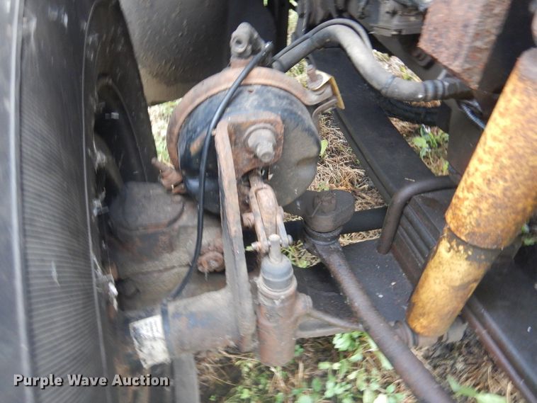 image for item DK3243 2007 International 7500 HT570  refuse truck