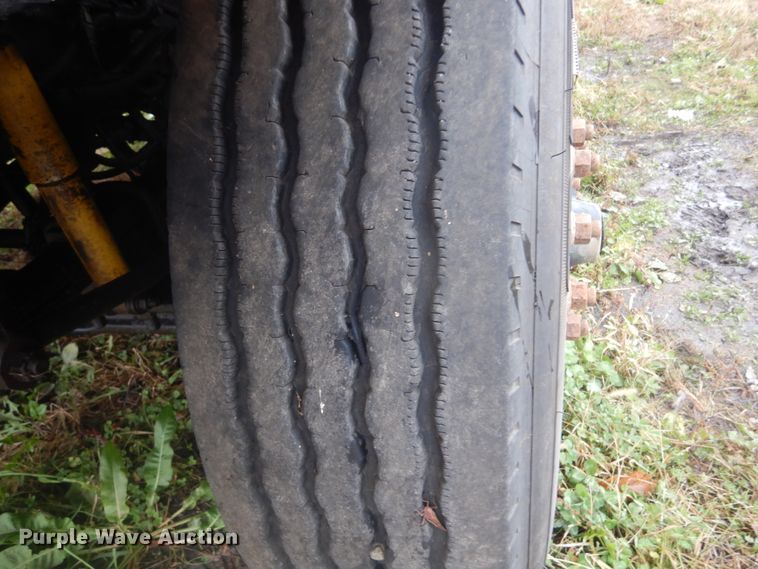 image for item DK3243 2007 International 7500 HT570  refuse truck