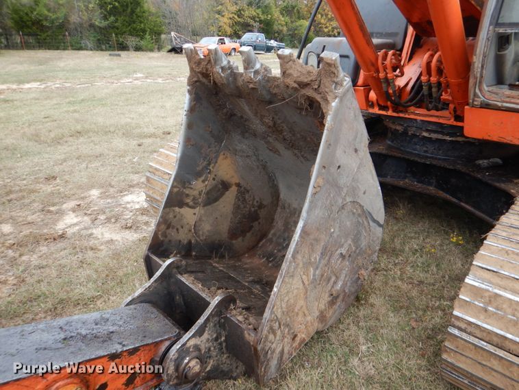 image for item DL0694 2005 Hitachi ZX200LC  excavator