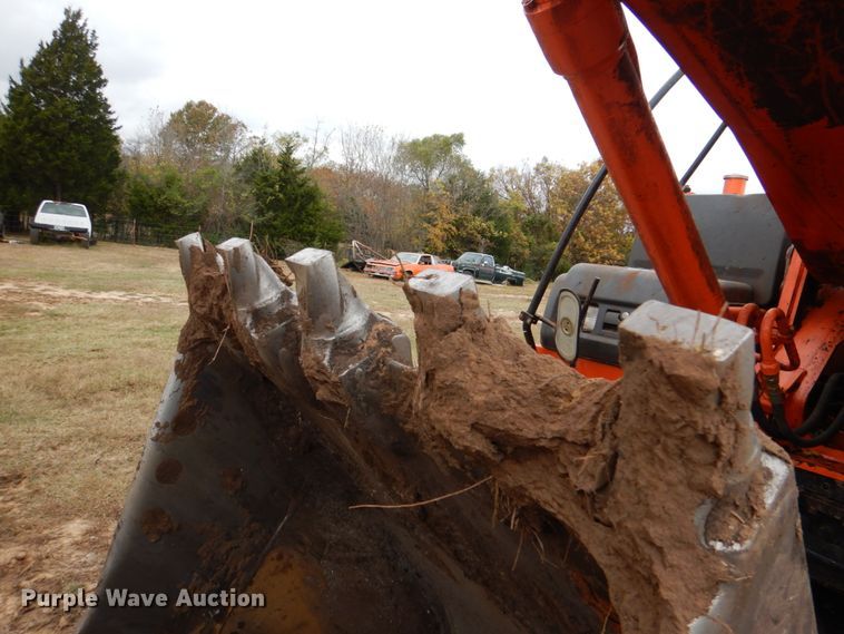 image for item DL0694 2005 Hitachi ZX200LC  excavator