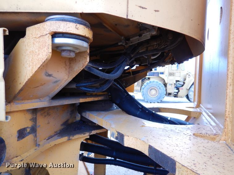 image for item DL5761 1996 Volvo L150C  wheel loader