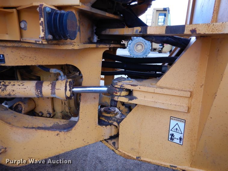 image for item DL5761 1996 Volvo L150C  wheel loader