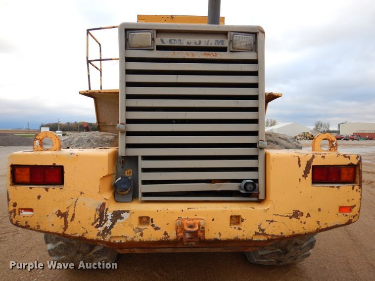 image for item DL5761 1996 Volvo L150C  wheel loader