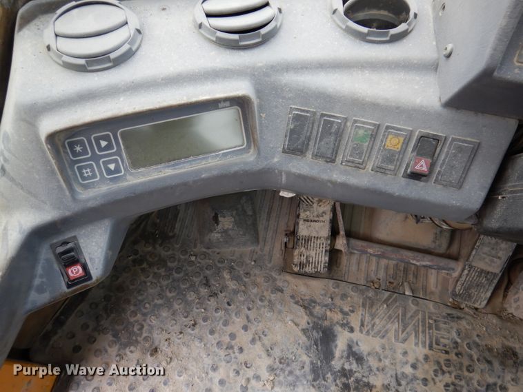 image for item DL5761 1996 Volvo L150C  wheel loader