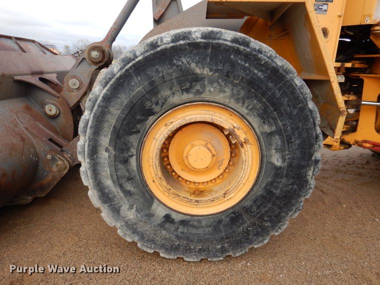 image for item DL5761 1996 Volvo L150C  wheel loader