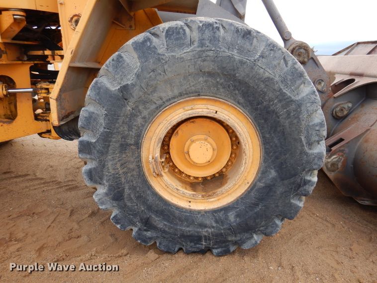 image for item DL5761 1996 Volvo L150C  wheel loader