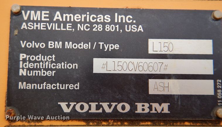 image for item DL5761 1996 Volvo L150C  wheel loader