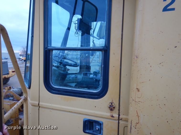 image for item DL5762 1986 Caterpillar 980C  wheel loader