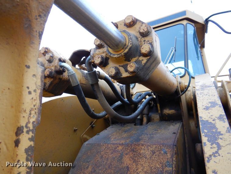 image for item DL5763 1983 Caterpillar 980C  wheel loader