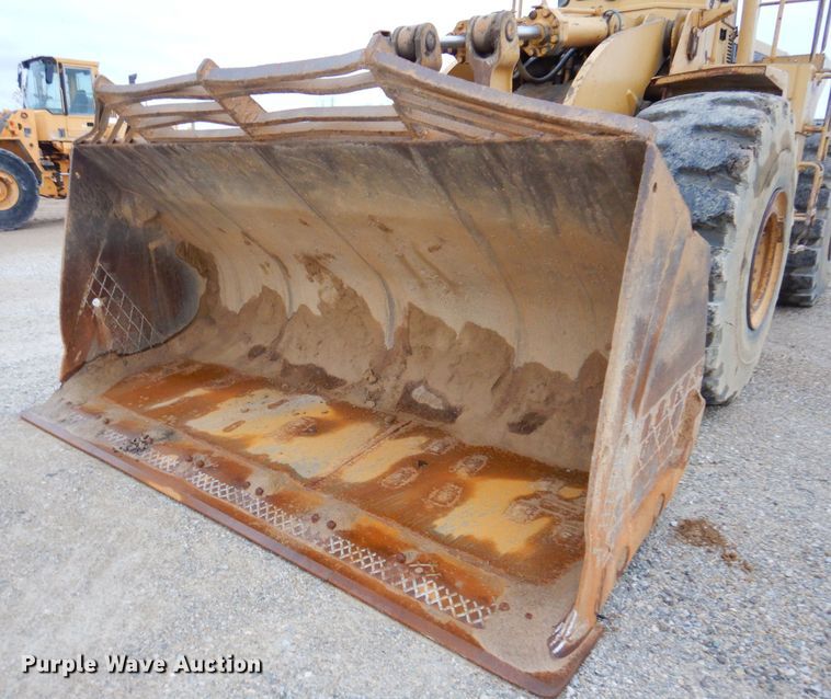 image for item DL5763 1983 Caterpillar 980C  wheel loader