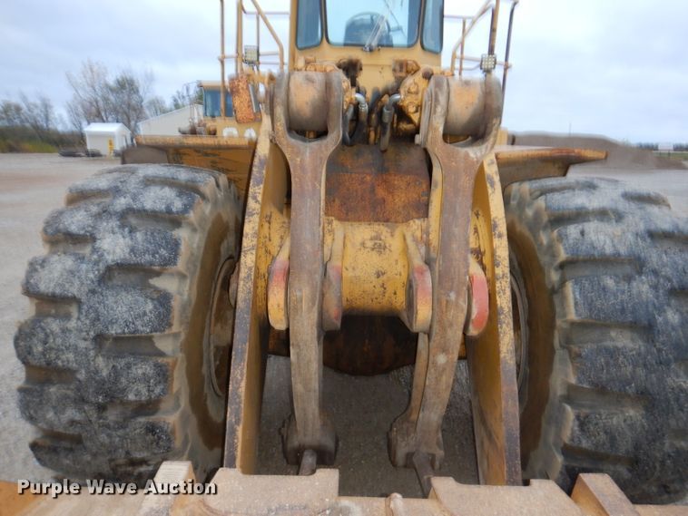 image for item DL5763 1983 Caterpillar 980C  wheel loader