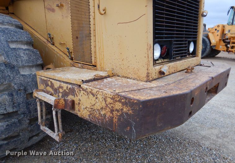 image for item DL5763 1983 Caterpillar 980C  wheel loader