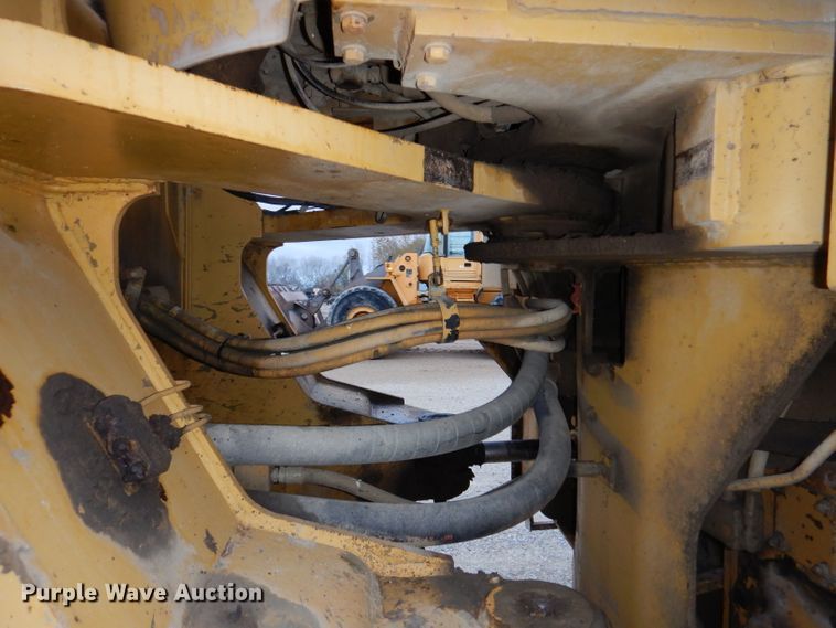 image for item DL5763 1983 Caterpillar 980C  wheel loader