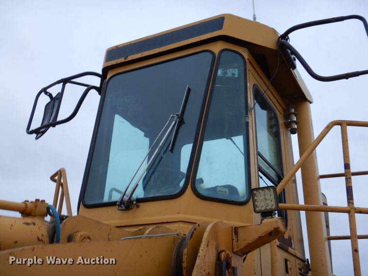 image for item DL5763 1983 Caterpillar 980C  wheel loader