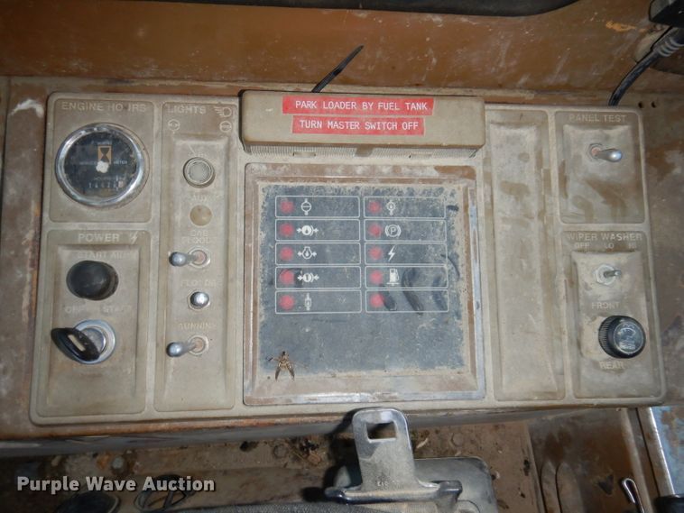 image for item DL5763 1983 Caterpillar 980C  wheel loader