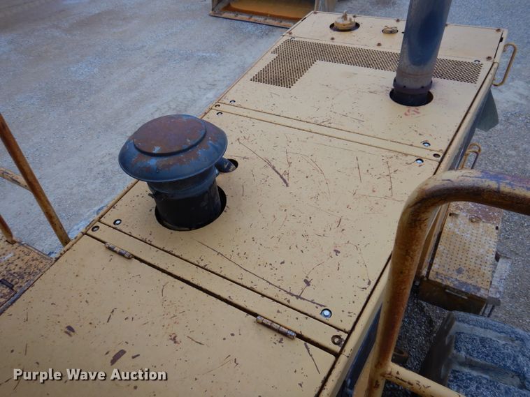 image for item DL5763 1983 Caterpillar 980C  wheel loader